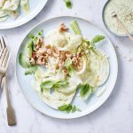 Carpaccio van venkel met gerookte heilbot en groene saus