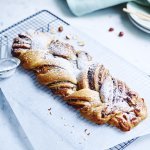 Chocolade twistbrood met hazelnoten