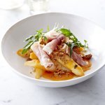 Ham met gegrilde asperges en vinaigrette van tomaten 