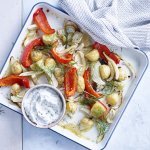 Gegrilde groenten met krieltjes uit de oven en kruidencrème 