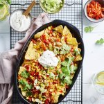 Nacho's met kaas en tomatensalsa