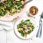 Salade de poulet, quinoa et épinards