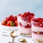 Tiramisu met rood fruit