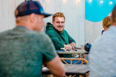 Bezoekers bij De Mol aan Zee Bezoekers bij De Mol aan Zee