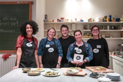 Naomi Ansah, Carla De Graef, Jeroen De Pauw, Jozefien Ryckx, Evelien van Renterghem Naomi Ansah, Carla De Graef, Jeroen De Pauw, Jozefien Ryckx, Evelien van Renterghem