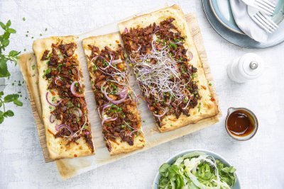 Flammkuchen met pulled pork Flammkuchen met pulled pork