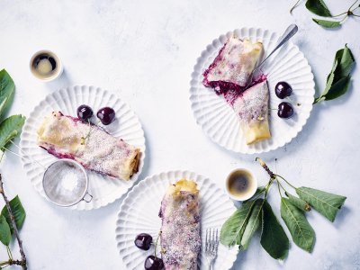 Ministrudel van kersen en platte kaas Ministrudel van kersen en platte kaas