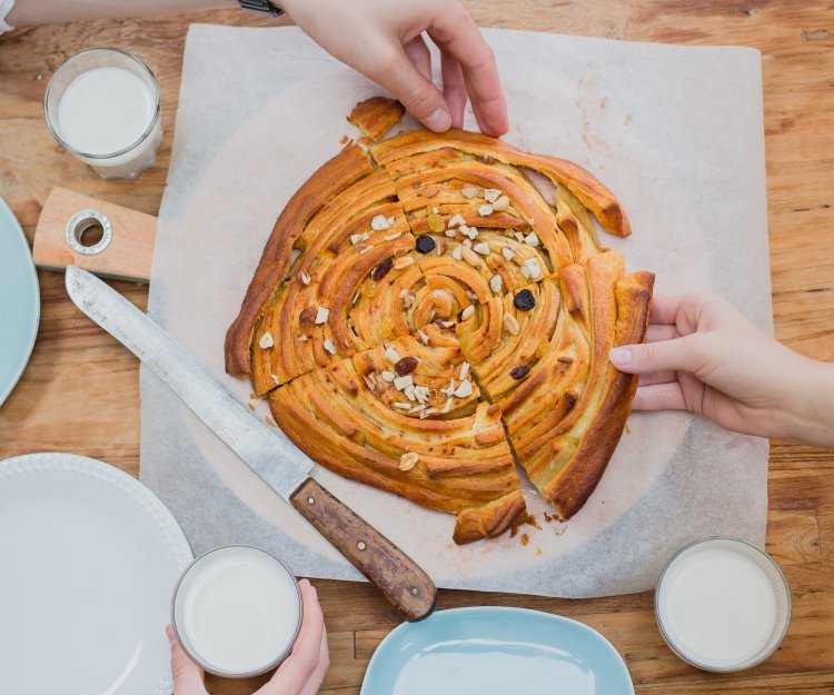 Cinnamon roll Cinnamon roll