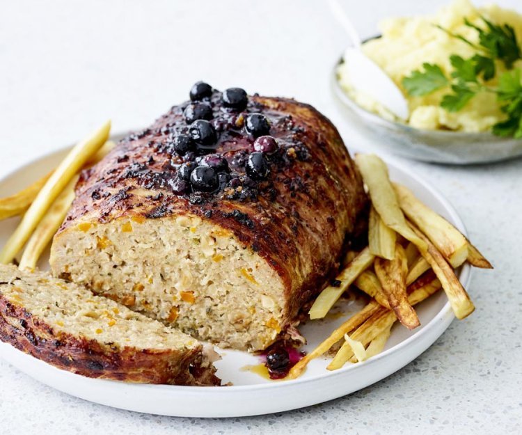 Pain de viande aux herbes fraîches et au lard