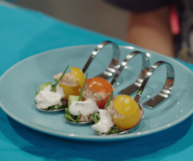 Mini tomaat-garnaal met tzatziki Mini tomaat-garnaal met tzatziki