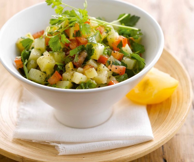 Oosterse tabouleh van aardappelen Oosterse tabouleh van aardappelen
