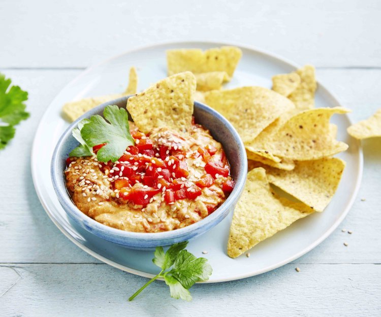 Sauce dip relevée, aux aubergines et aux poivrons Sauce dip relevée, aux aubergines et aux poivrons