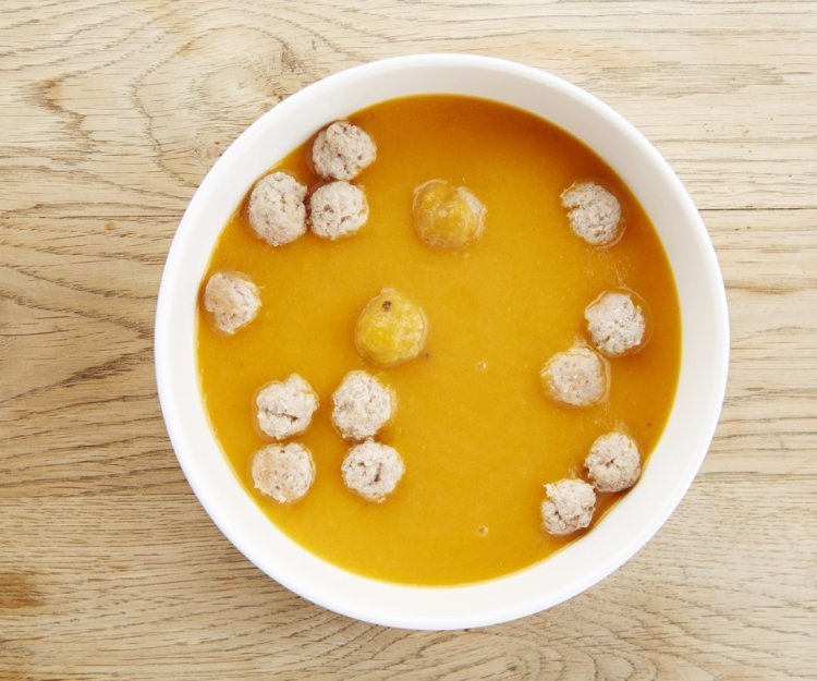 Soep van tomaten en puntpaprika’s Soep van tomaten en puntpaprika’s