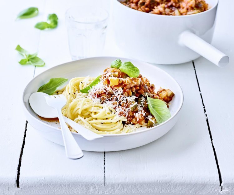 Vegetarische spaghetti bolognaise met linzen Vegetarische spaghetti bolognaise met linzen