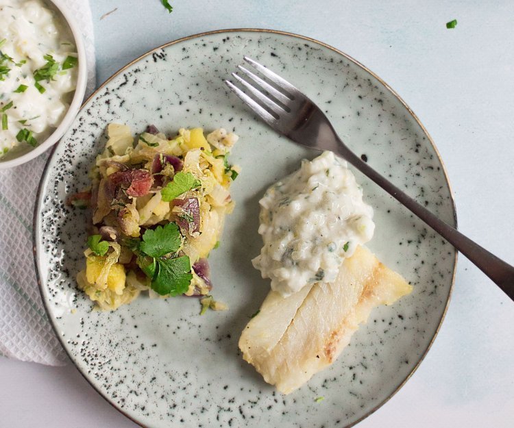 Wijting met Chinese kool en tzatziki van appel Wijting met Chinese kool en tzatziki van appel