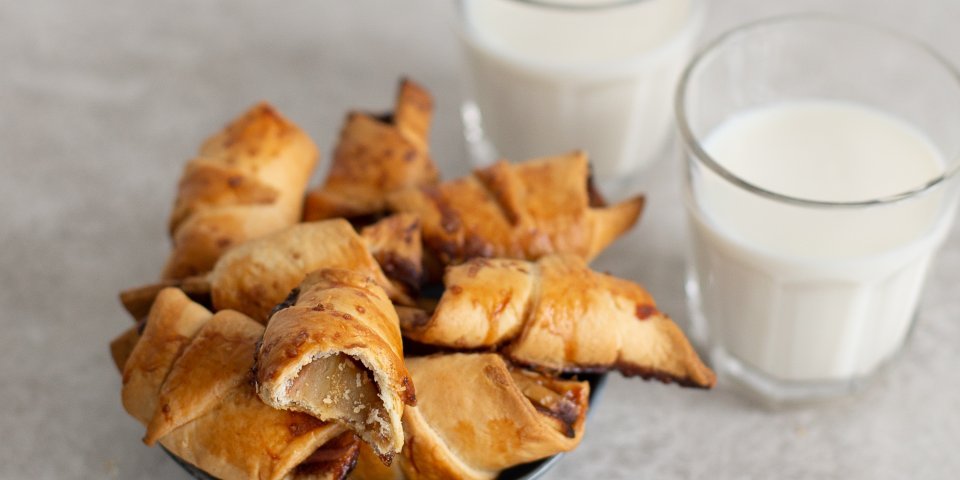 Apple pie bites