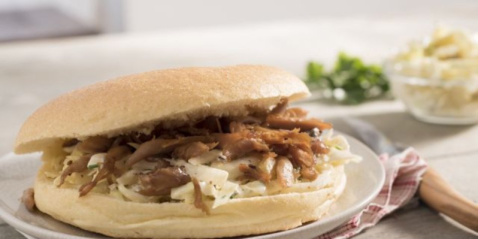 Broodje ‘pulled chicken’ Broodje ‘pulled chicken’