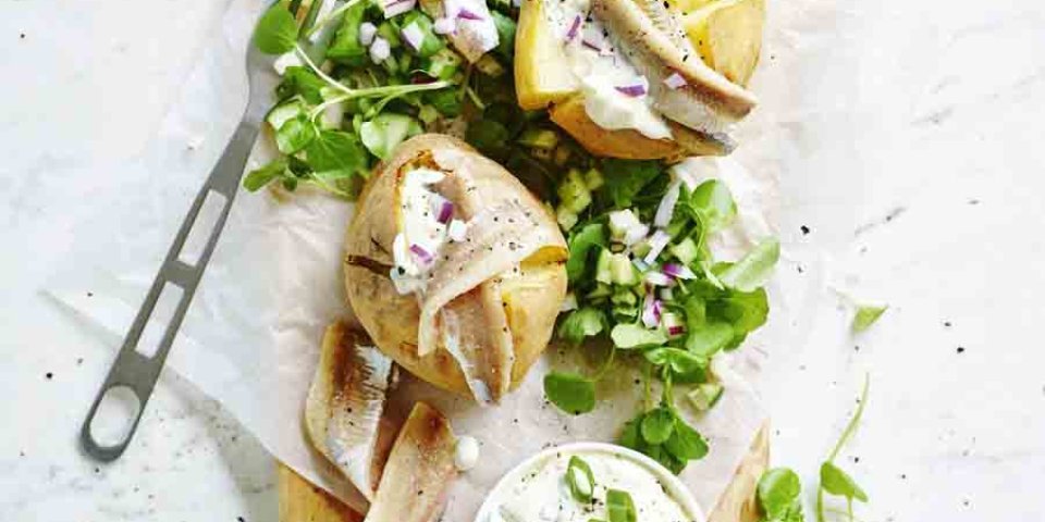 Pommes de terre fourrées et sprat