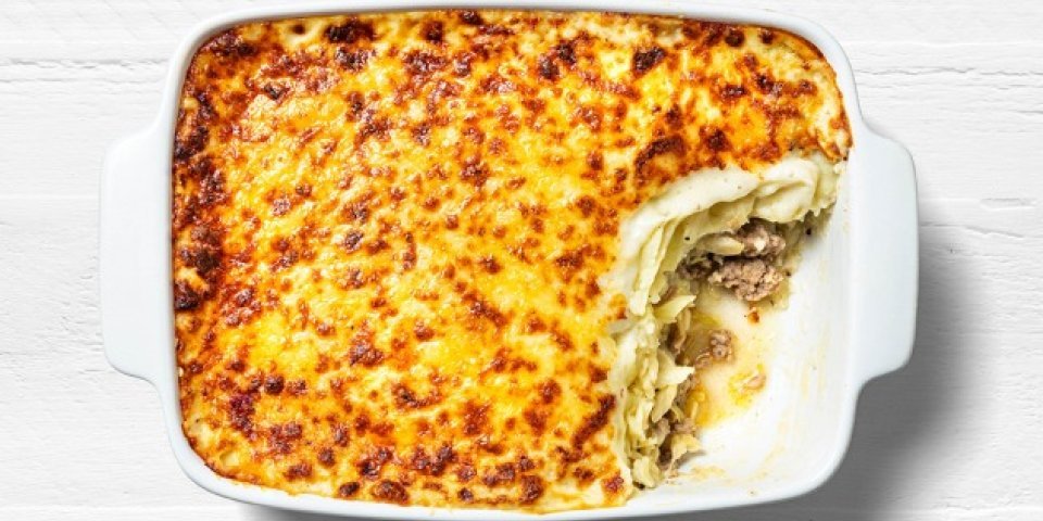 Gratin de pommes de terre, chou blanc et haché Gratin de pommes de terre, chou blanc et haché