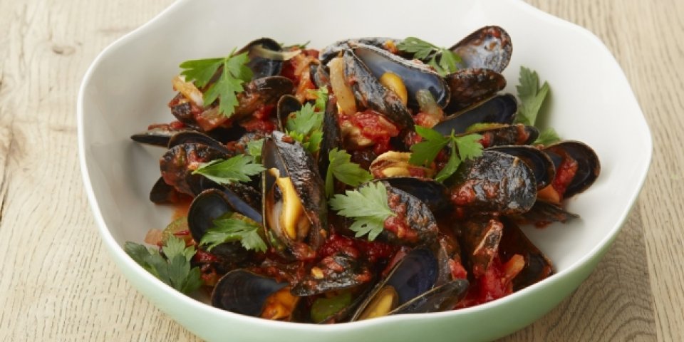 Moules et compote de tomates