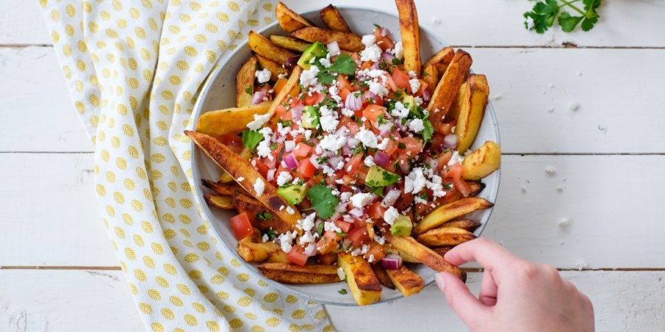 Wedges uit de oven met tomatensalsa