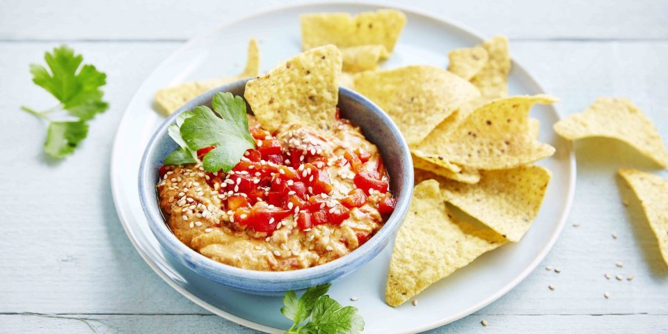 Sauce dip relevée, aux aubergines et aux poivrons Sauce dip relevée, aux aubergines et aux poivrons