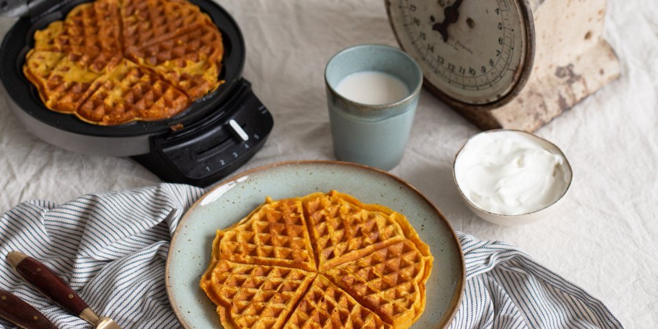 Pompoenwafels met yoghurt