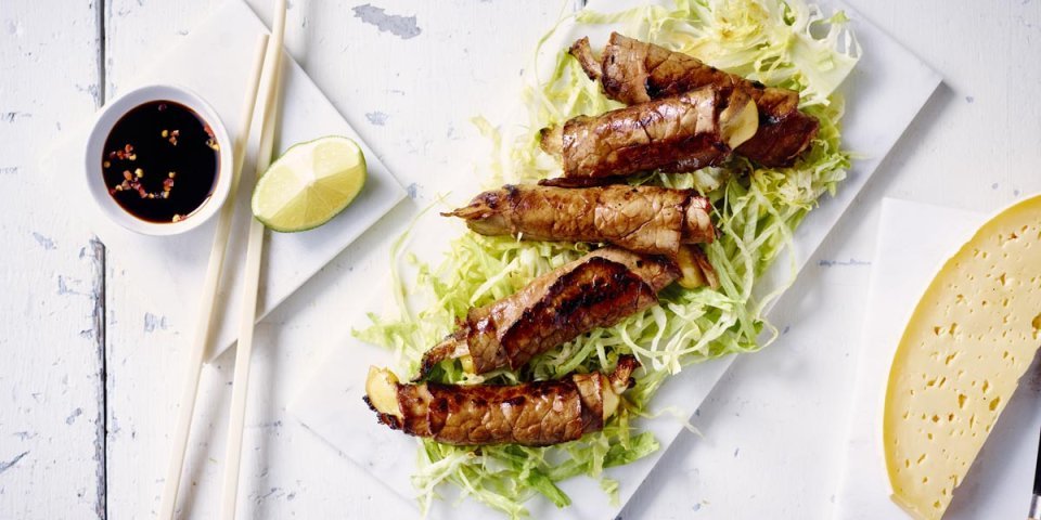 Yakitori van rundvlees met Passendale en oesterzwam Yakitori van rundvlees met Passendale en oesterzwam