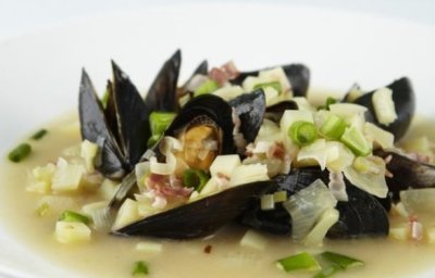 Soupe de pommes de terre et moules