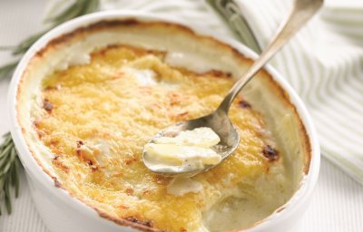 Gratin de pommes de terre au fromage de chèvre et romarin