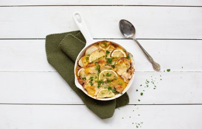 Ovenschotel van aardappel, kip en citroen