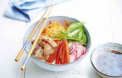 Pokebowl met zeebaars en ponzudressing