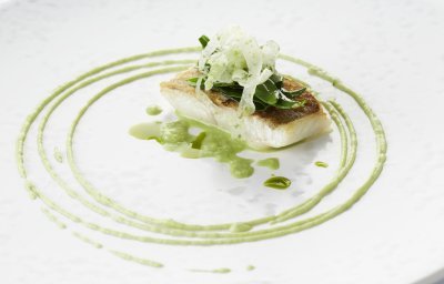Schelvis met venkel, lamsoor en groene curry