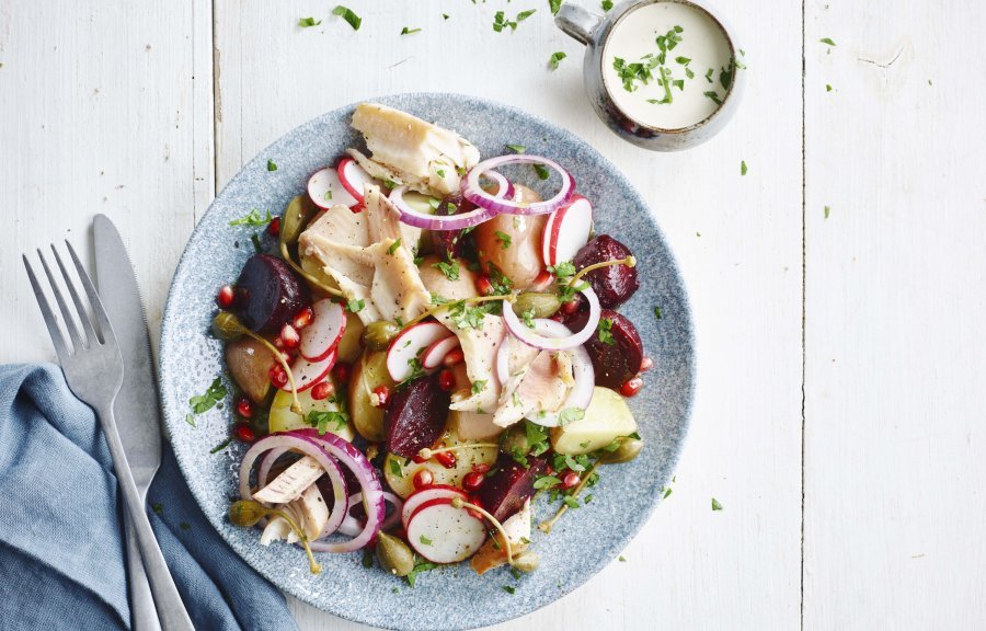 Rode aardappelsalade met rode biet 