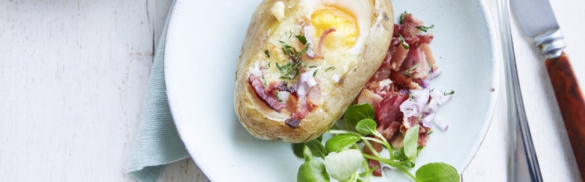 Gevulde aardappel uit de oven Gevulde aardappel uit de oven
