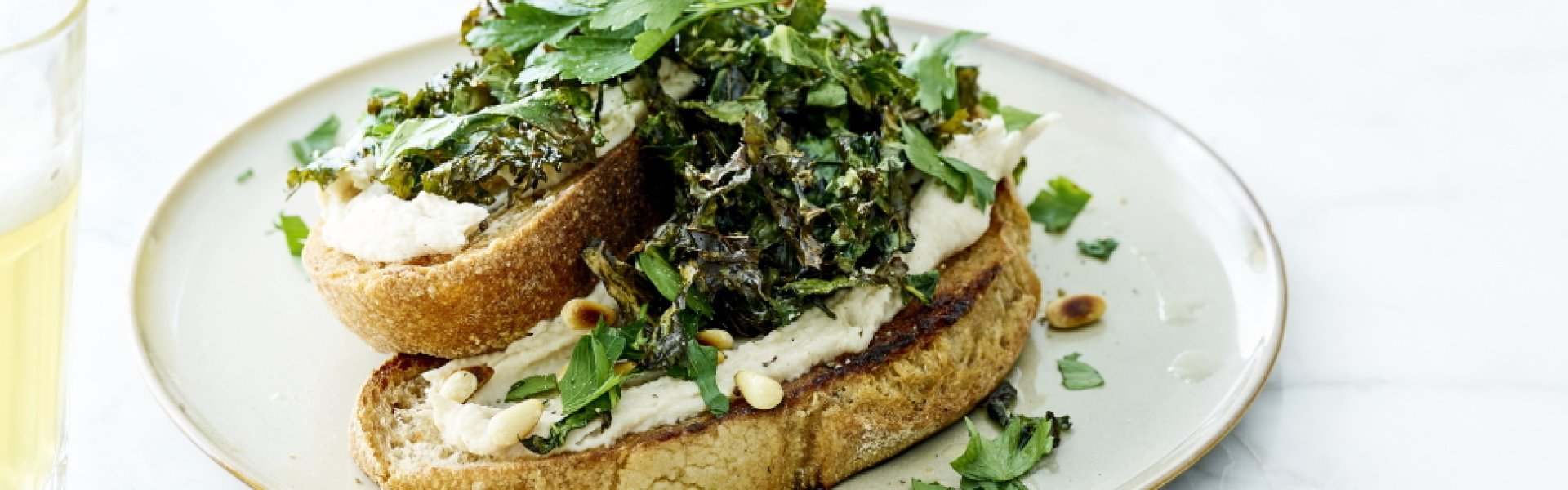 Bruschetta met boerenkool Bruschetta met boerenkool