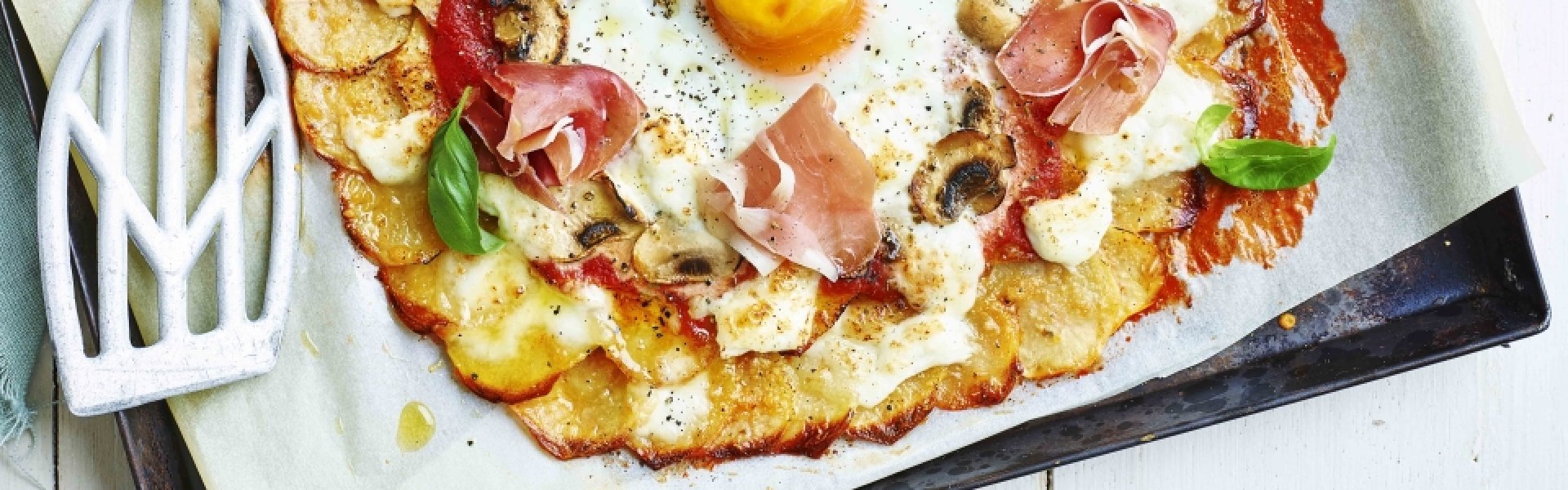 Pizza maken met ingrediënten van bij ons pizza maken met ingrediënten van bij ons