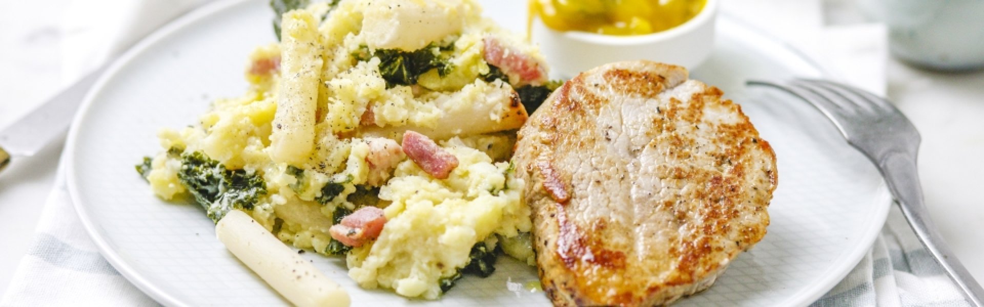 Boerenkoolpuree met schorseneren en kalfslapje Boerenkoolpuree met schorseneren en kalfslapje