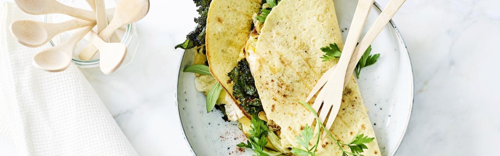 Tortilla met gestoofde savooi en gegrilde boerenkool met Brugge Blomme